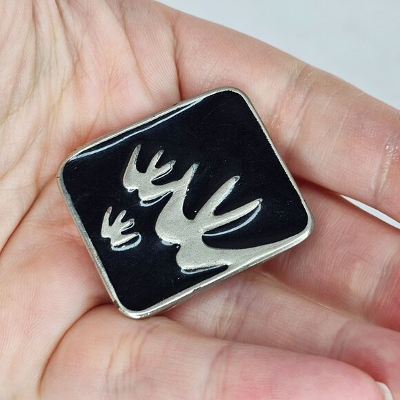Vintage Silver & Black Enamel Swallow Design Belt Buckle Flying Birds - Picture 4 of 8